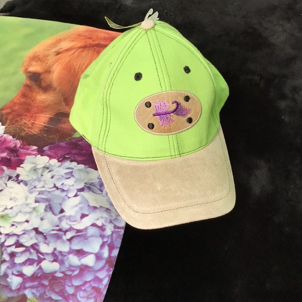 NWT Pugs Gear Sportsman’s Cap Hat Fishing Hook Lure Appliqué Faux Suede Brim OS